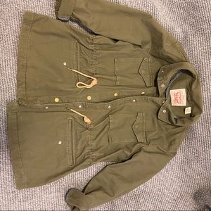 Beautiful Levi’s jacket.